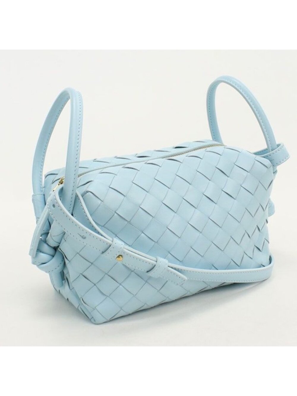 Bottega Veneta Intrecciato Shoulder Bag Calfskin